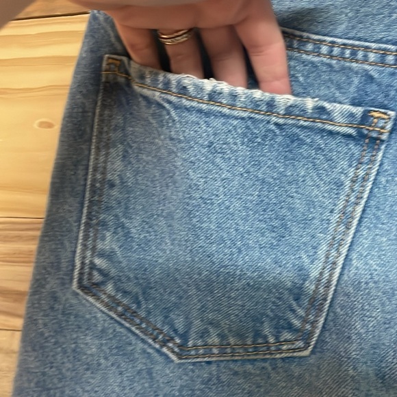 Old Navy size 12 Medium Wash Distressed Mini Denim Button Fly Non-Stretch Skirt - Picture 8 of 13